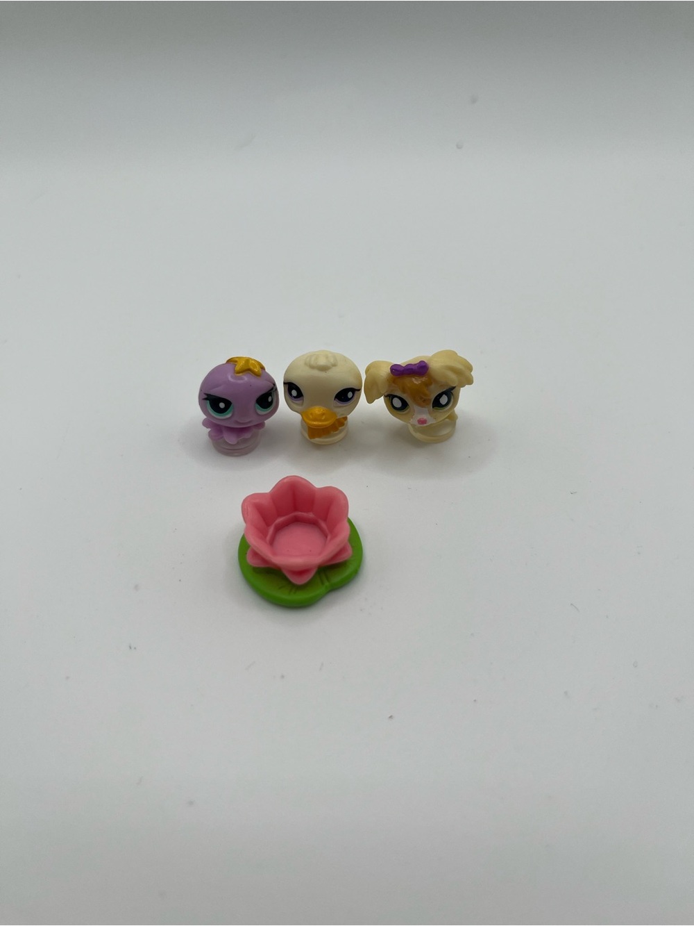 Littlest Pet Shop LPS Teeniest Tiniest Hasbro Lot – Duck Octopus Dog + Lily Pad